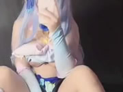 年紀不大卻極度淫騷肥穴嫩妹自拍